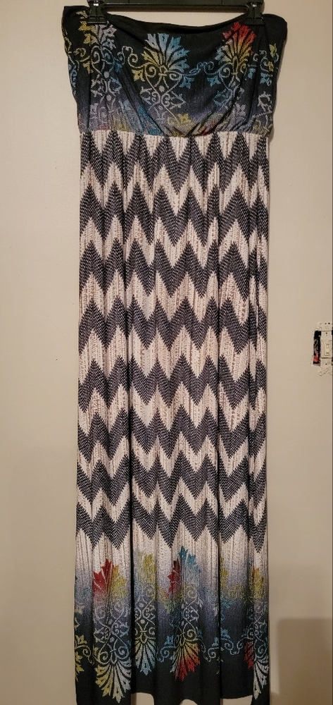 BEAUTIFUL MAXI DRESS SIZE L